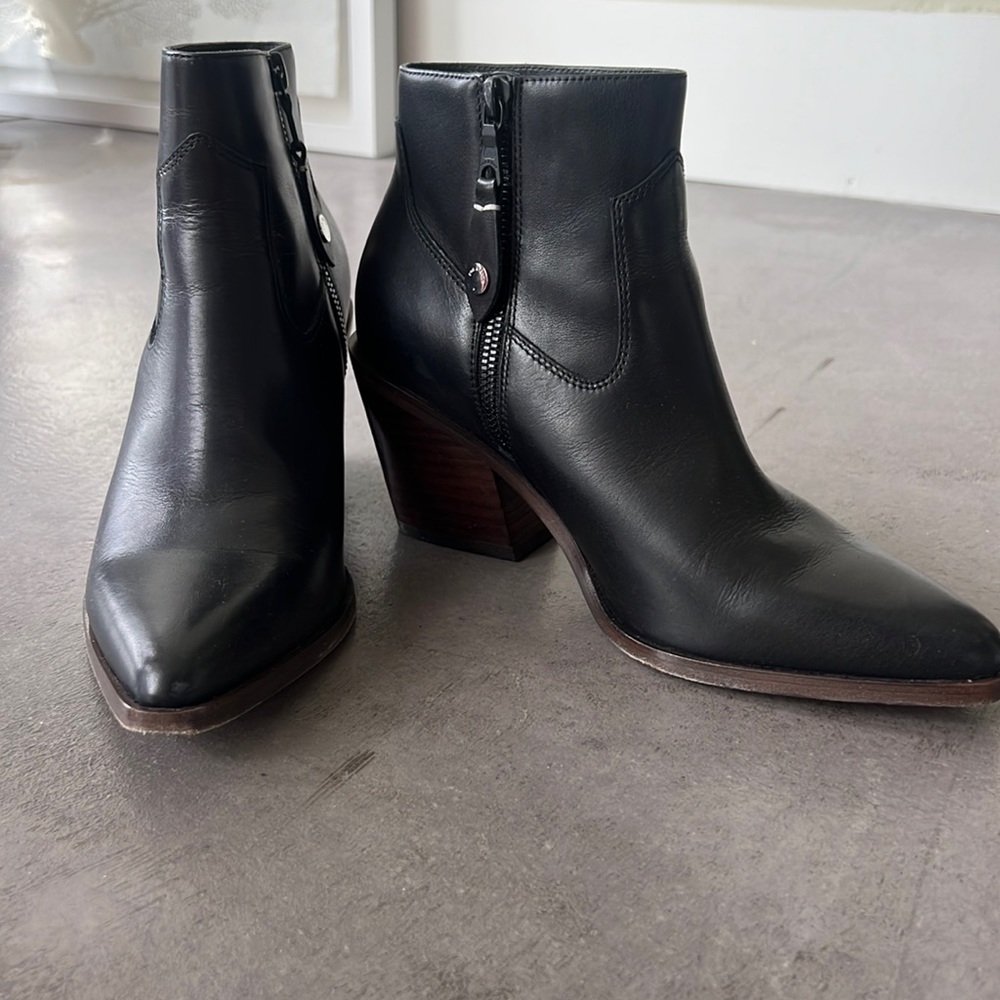 Leather booties, classic and sleek.